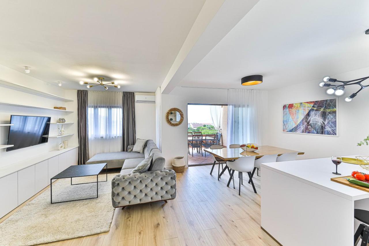 Apartmani Ana Kaštela Exterior foto